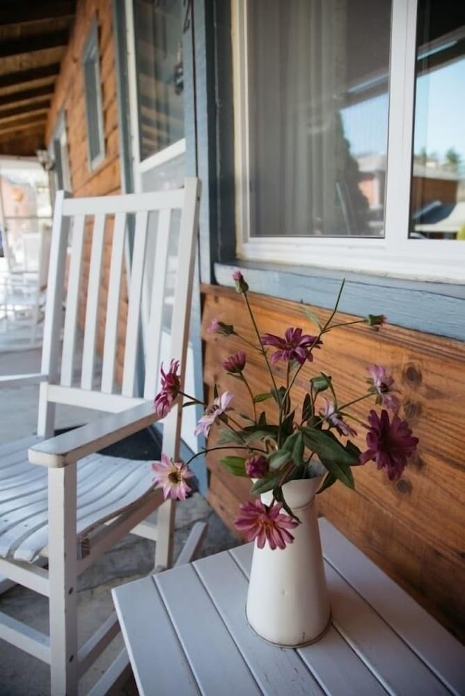 The Homestead Inn