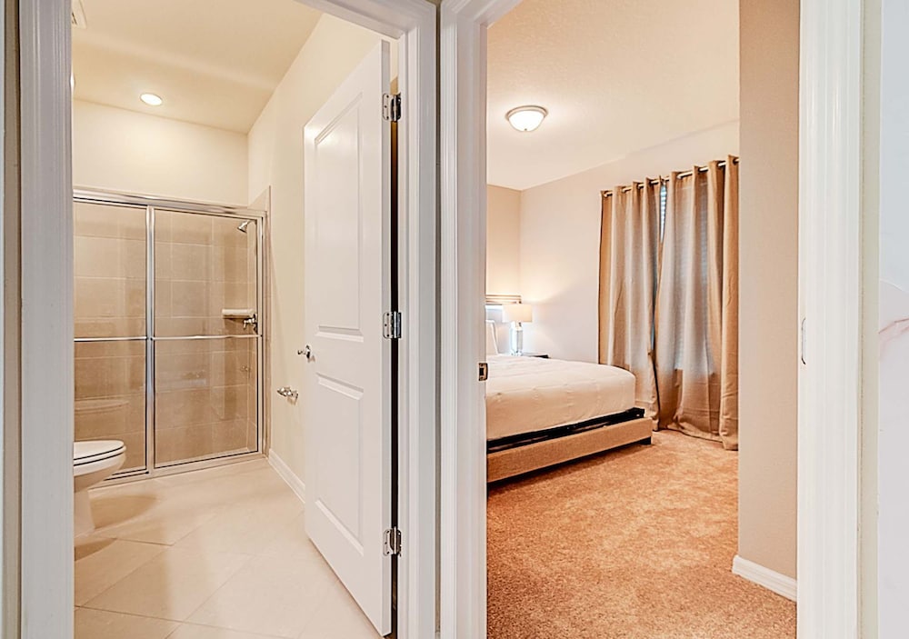 16101 Dream Home Perfect for Families Near Disney Water Parks