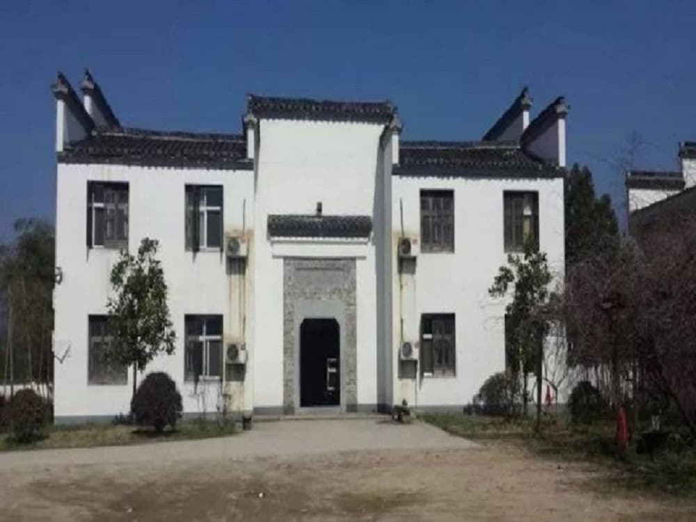 Liuxi Mountain Villa - Property Image 4