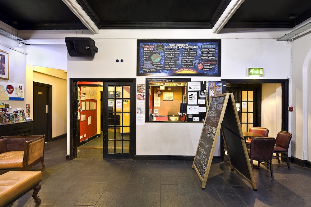restaurant