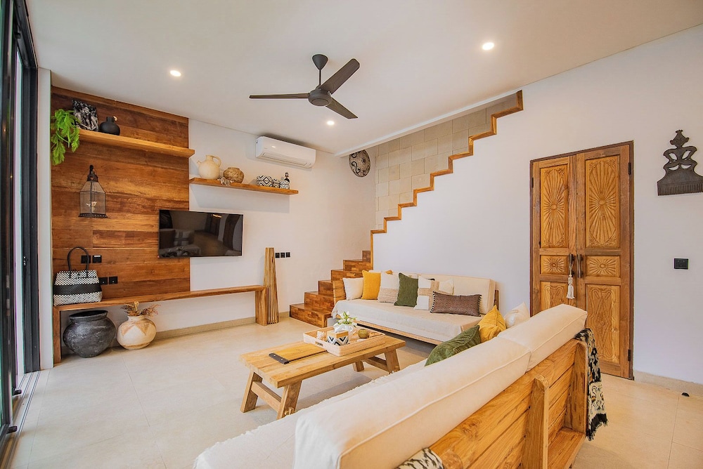 Sister Suites