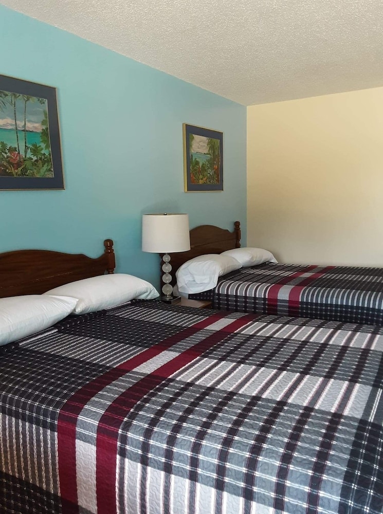 Ponce De Leon Motel