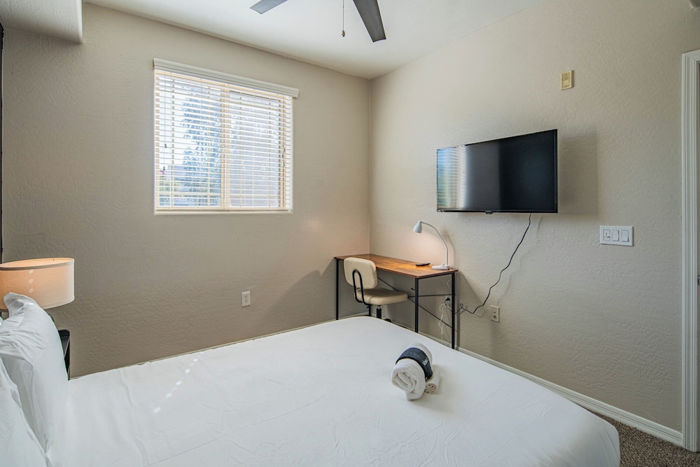 ROVE LIVING/KL - The Fredrick Tempe