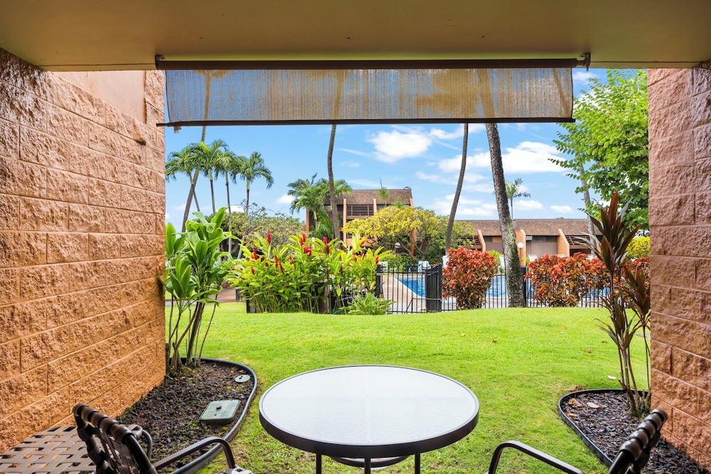 Kuleana Club - 306