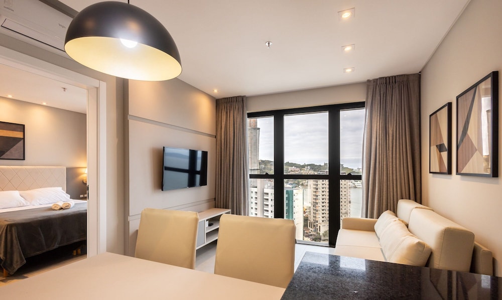 MHF II Apts Variados em Prédio com Vista para o Mar em Itapema