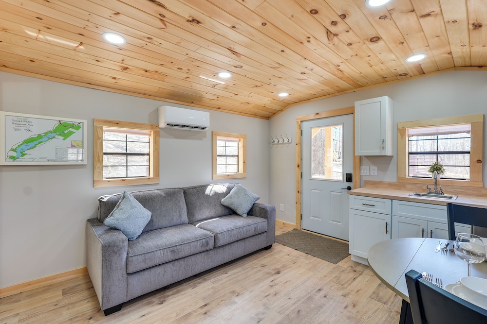 Close to Trails: Studio w/ Water Views