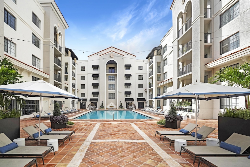 Dharma Home Suites Coral Gables at Gables Grand Plaza, 写真 79
