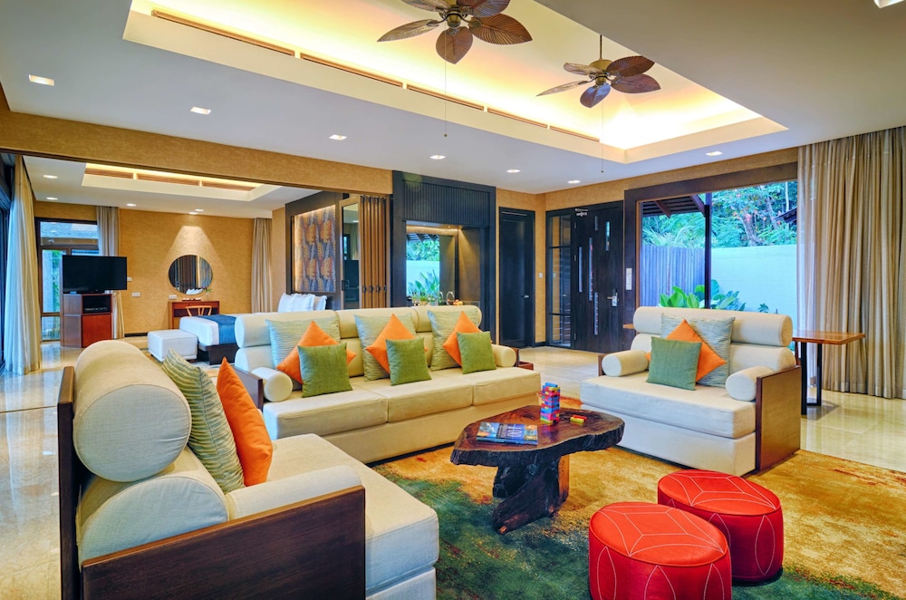 Borneo Eagle Resort