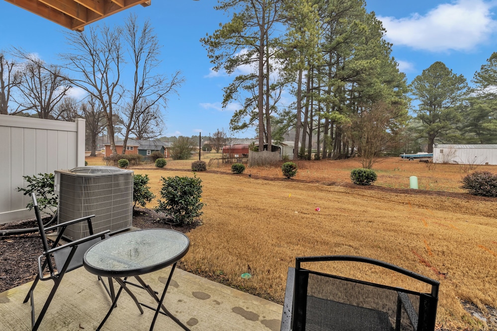 King 4BR Townhouse to Downtown Durham