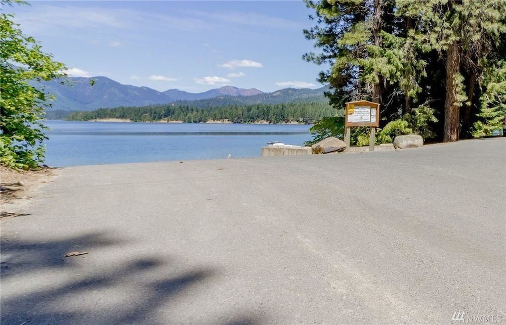 Lake Cabins Lodge