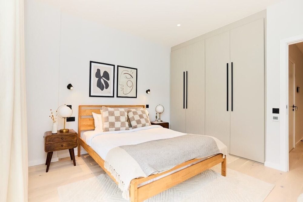 The Brondesbury Hideout - Breathtaking 1bdr Flat With Terrace + Parking