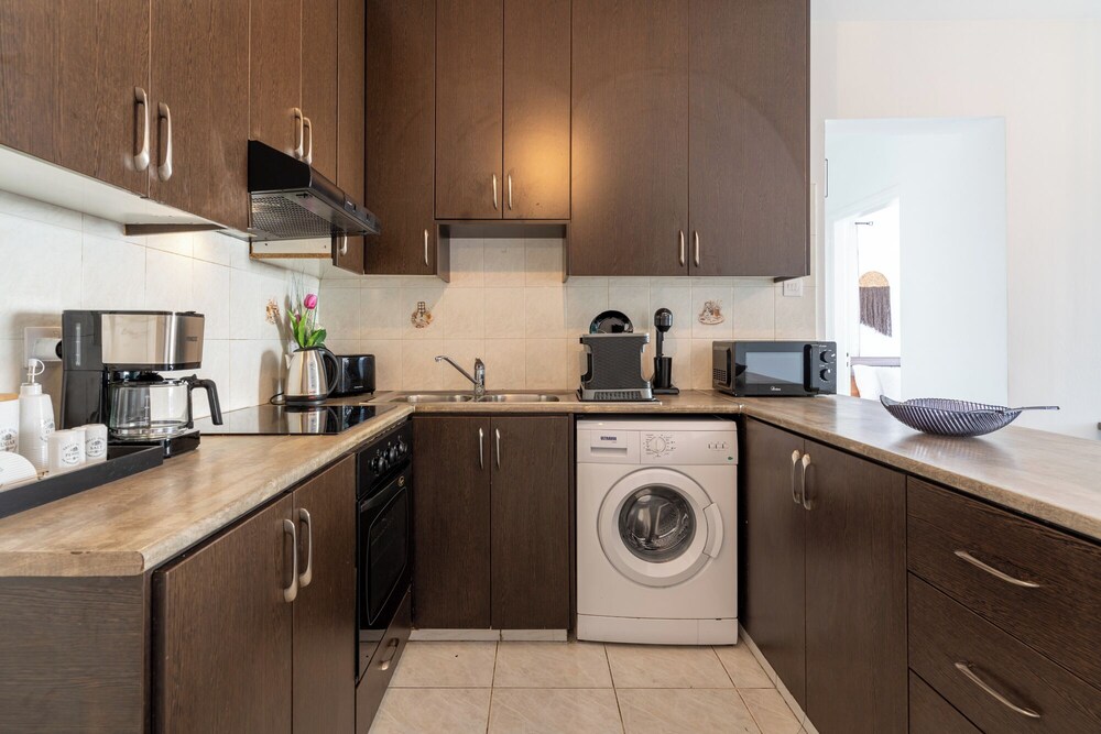 Araminta 2-Bedroom Apartment in Larnaca