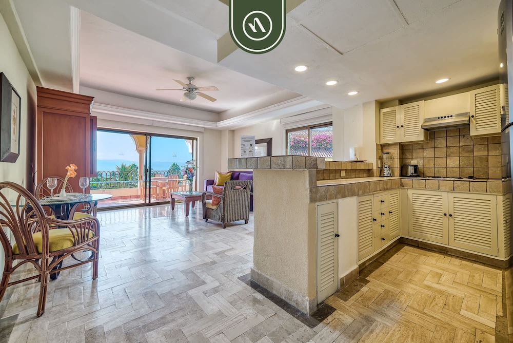 Velas Marina Vallarta 2601