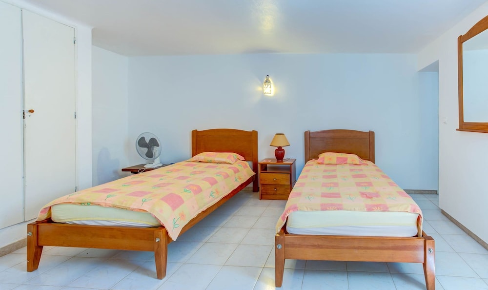 Montenegro Superbly Located Family Vila W