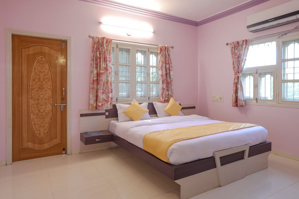 OYO 10031 Wind Chimes Boutique Guest House