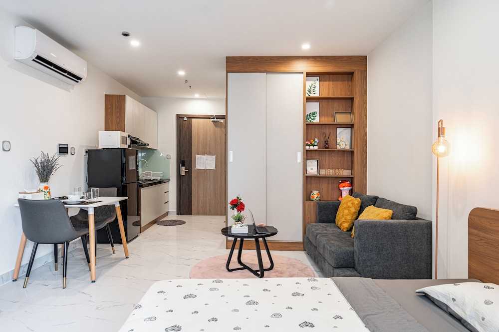 LA Nest - Moru Nest