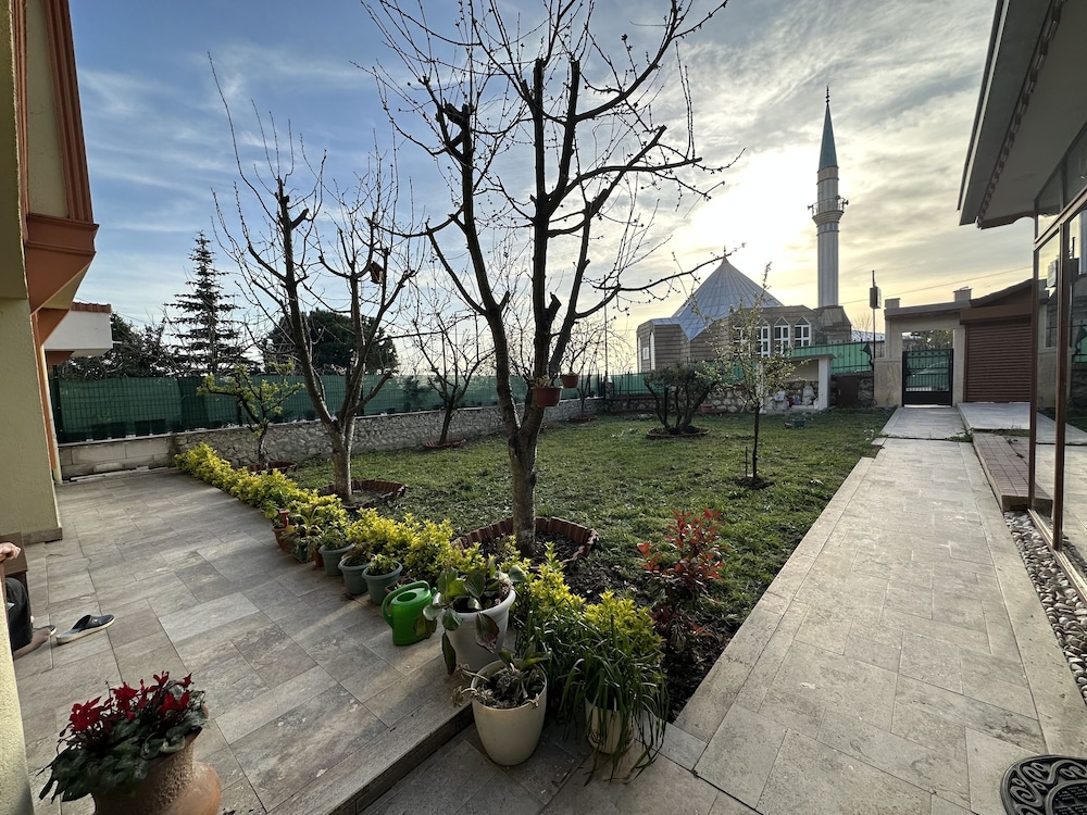 Doga Villa Guesthouse - Image 71