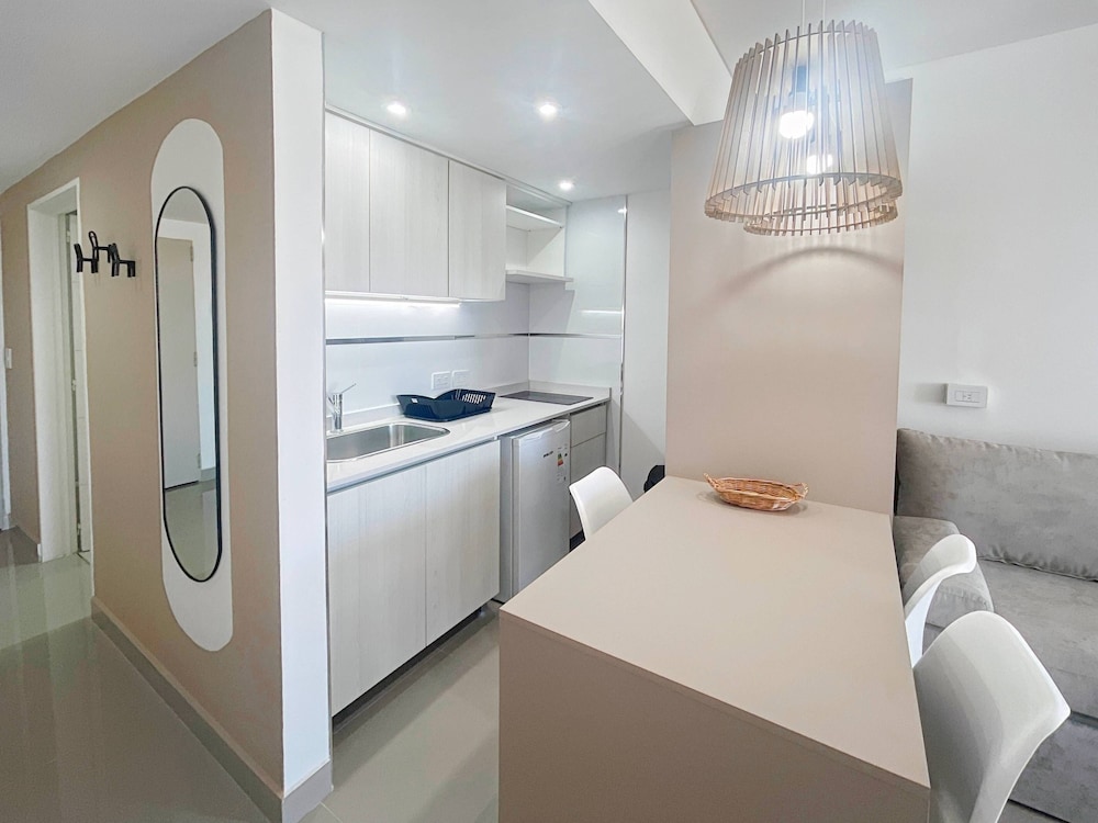 Modern & Cozy Studio in San Telmo w Swimming Pool and Exclusive Services