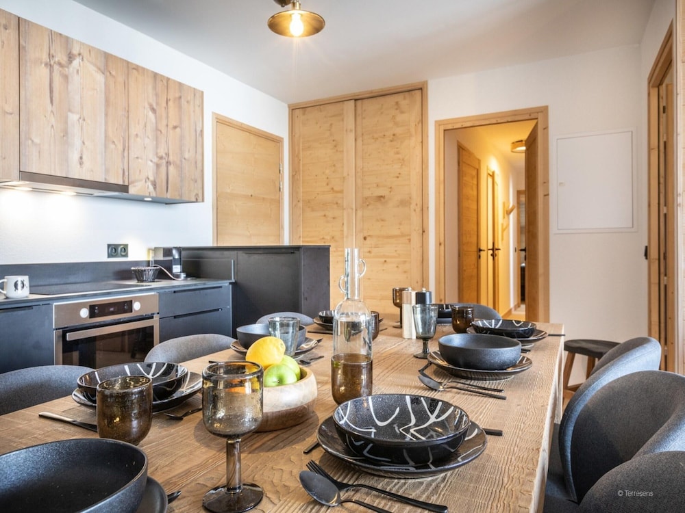 Apartment in Fornelet With Ski-in/ski-out Access