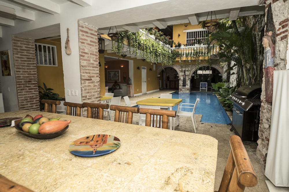 Casa Santo Domingo By Nomad Guru