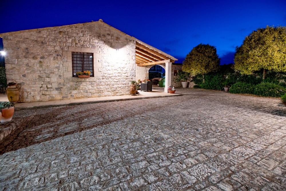 Borgo Monachella