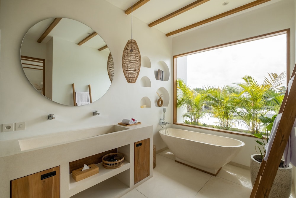 Mr Mrs W Bingin by Alfred in Bali - Brand NEW 3BR Tropical Villa Near Bingin Beach