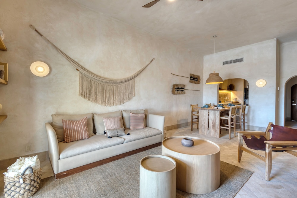 Casa Nima by Lumina