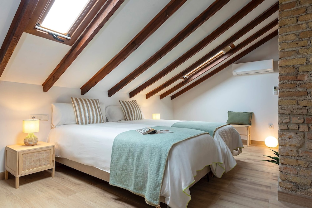 Cozy Apartment Near El Palo Malaga. Antonio Trueba