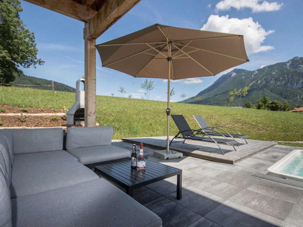 Chalet Gamsknogel mit Privatem Pool und Whirlpool