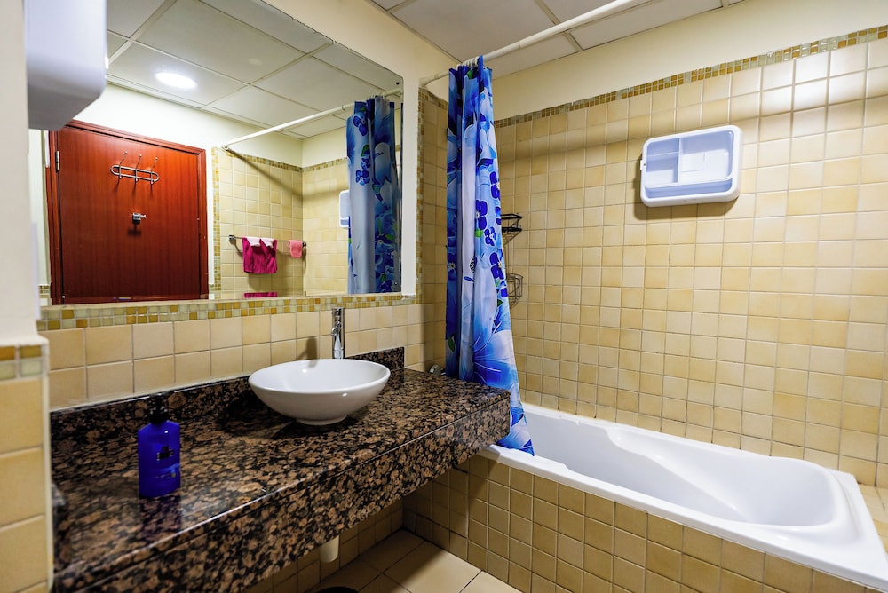 Urban Heaven Luxury Hostel