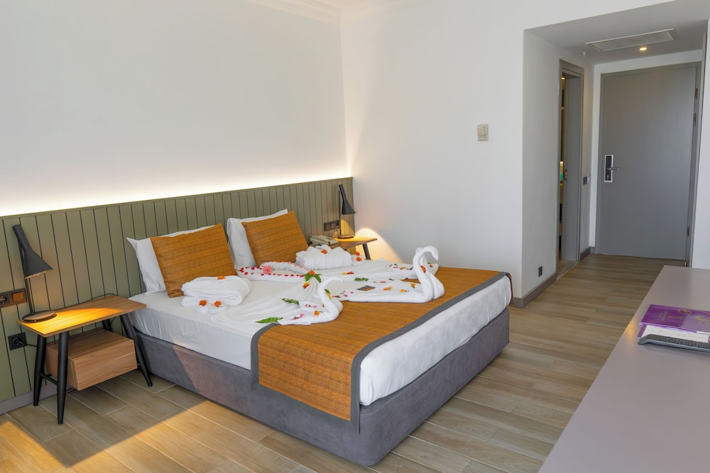 Queen's Park Resort Göynük