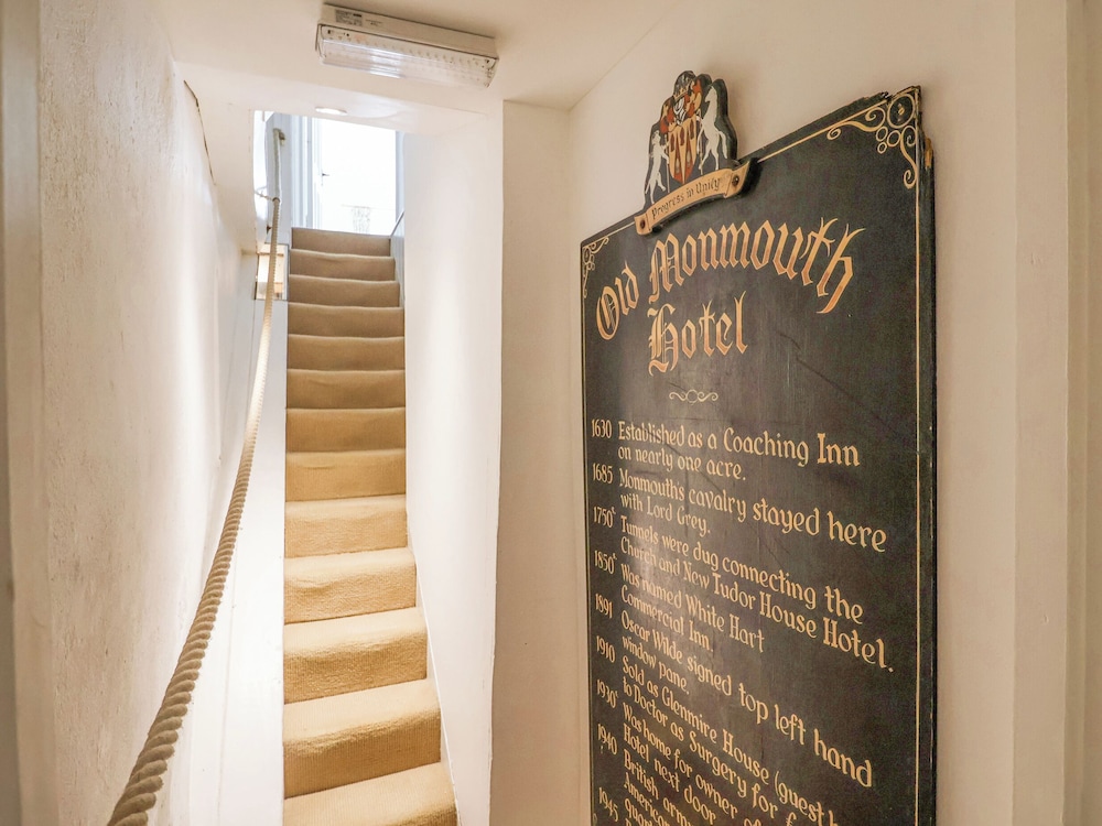 Old Monmouth