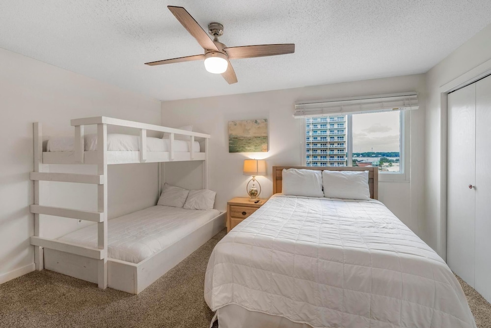 Edgewater West 65