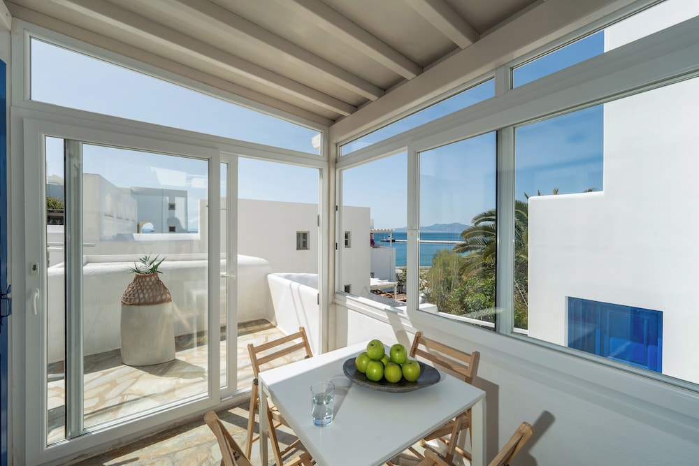 SeaView Central Suites