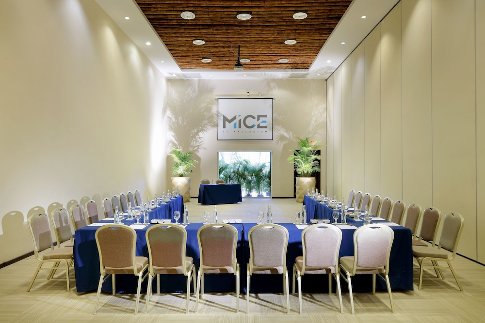 Punta Cana Vacations - Grand Palladium Palace Resort Spa  Casino - All Inclusive - Property Image 44