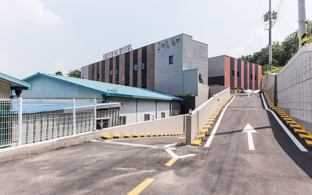 Pocheon Reading You Self Check-in Motel view 2
