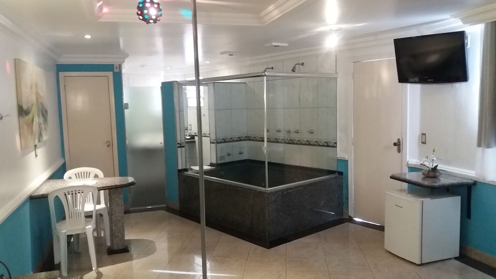 Motel dos Arcos