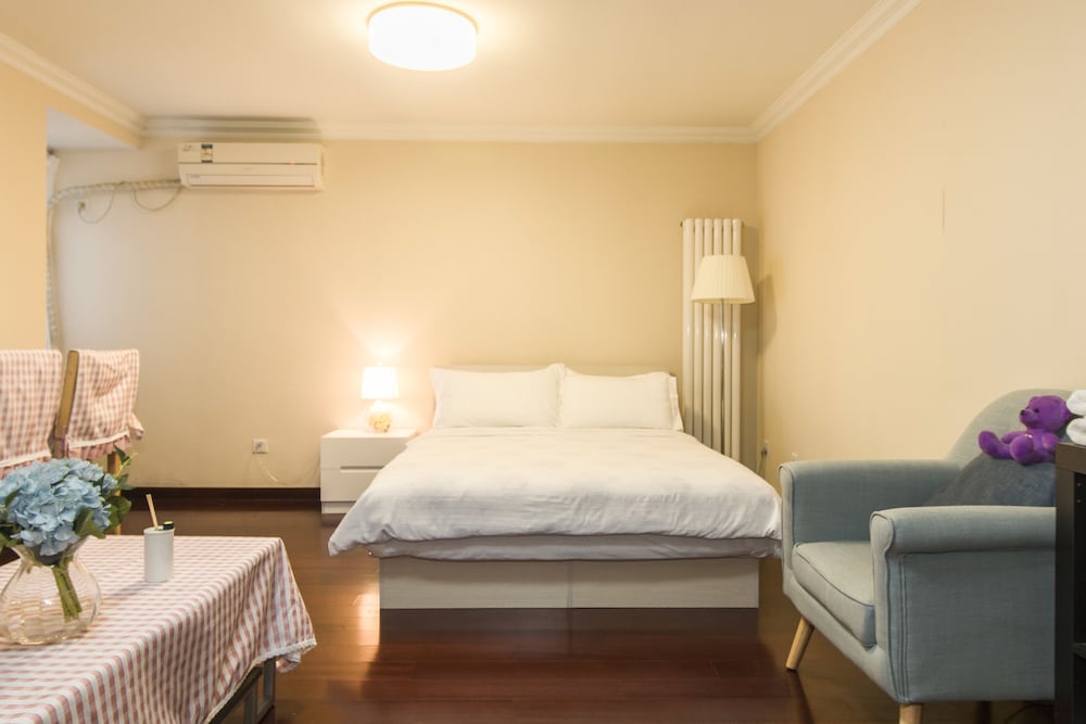 LayMayRest Service Apartment