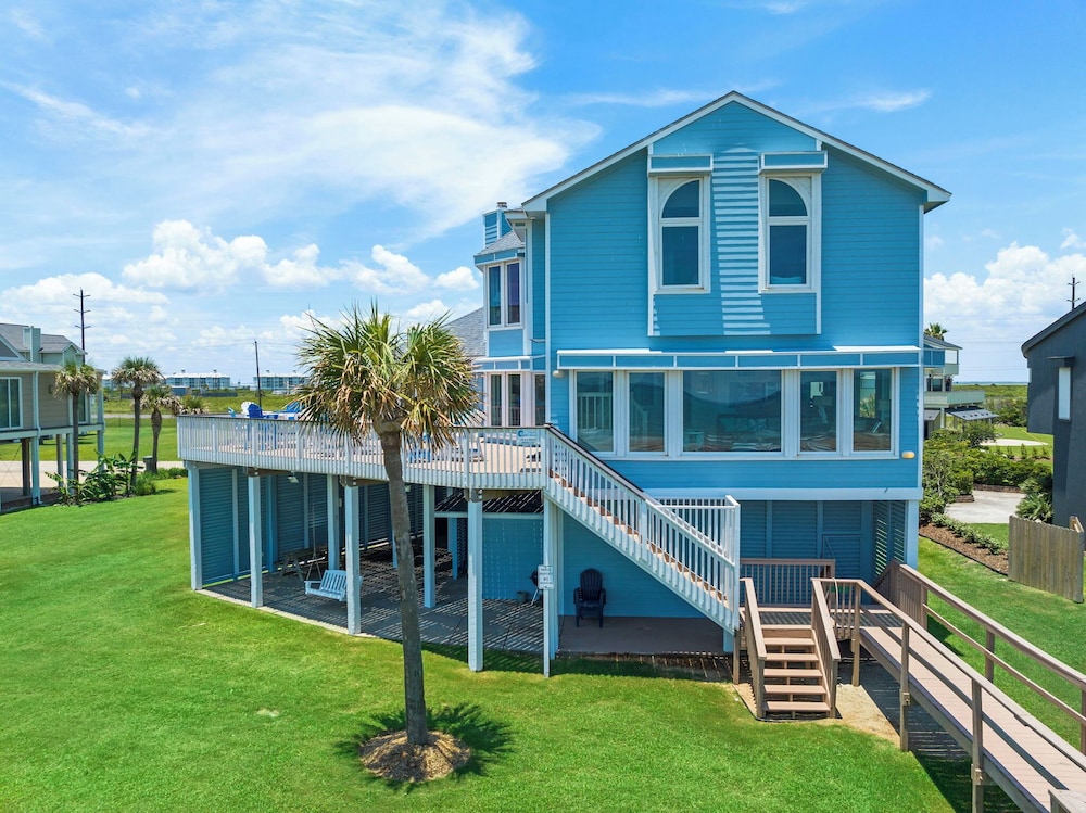 Life's A Beach by Ryson Vacation Rentals