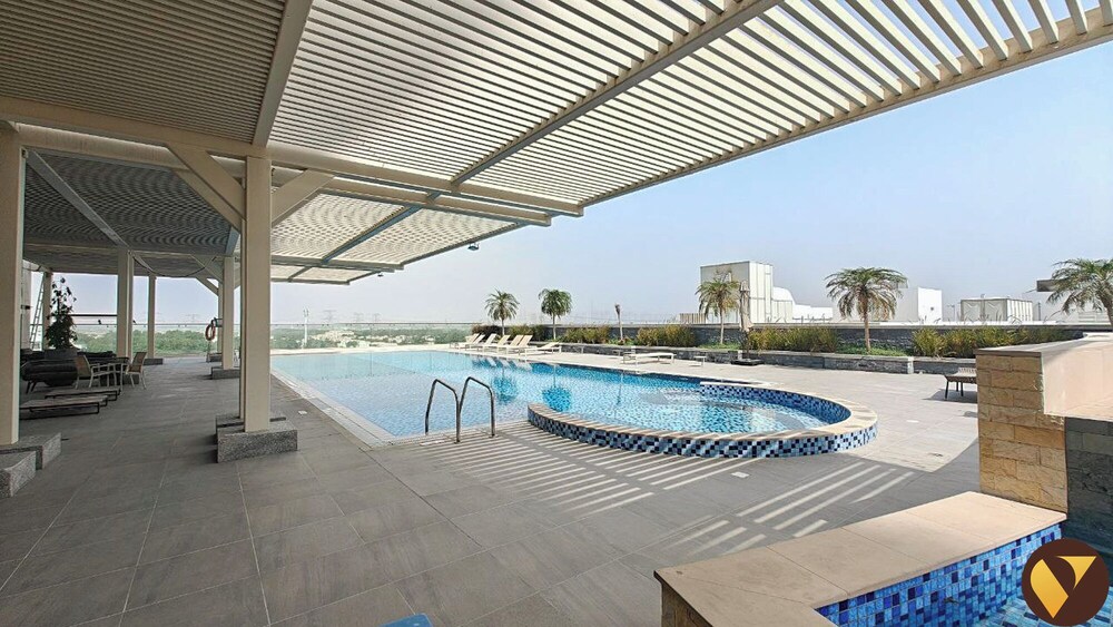 Vogue JVT Novotel Balcony Pool & Gym