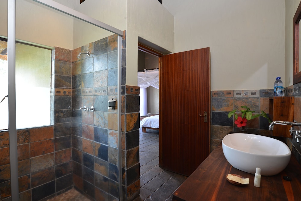 Namushasha River Lodge