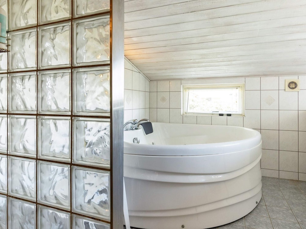 Cozy Holiday Home in Lokken, by sea