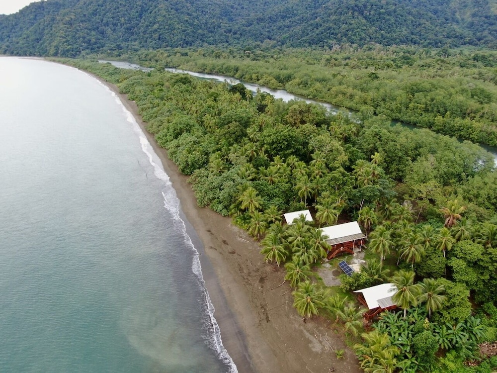 Irana Pacific Hotel