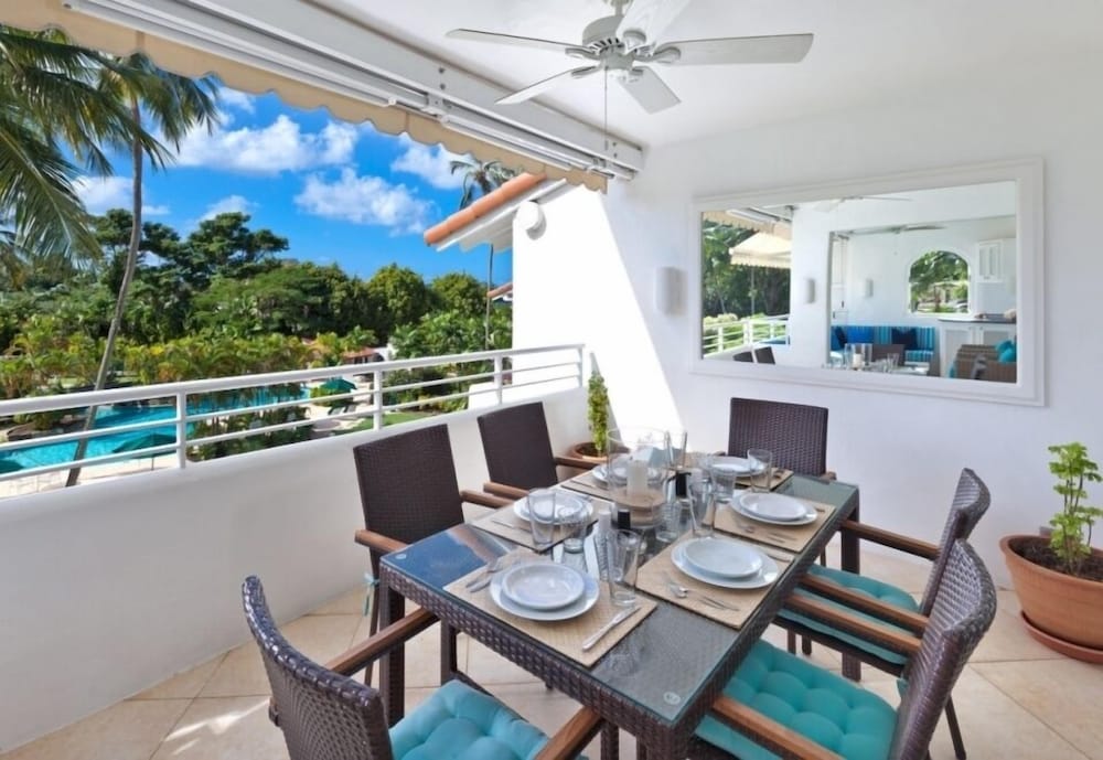 Glitter Bay 309 view 3