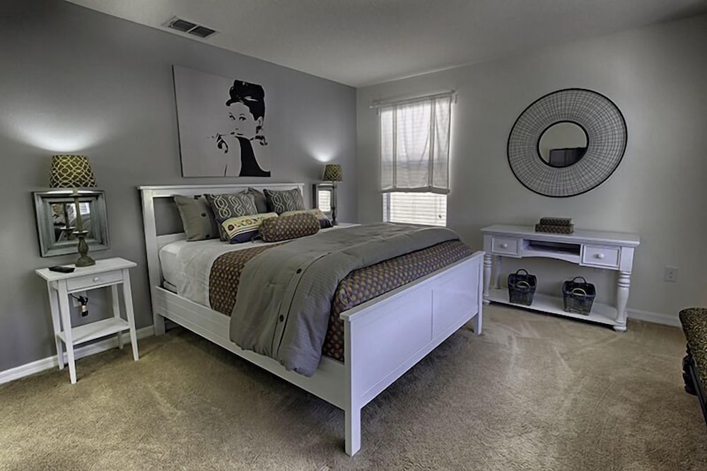 Bella Vida Resort by Home 2U
