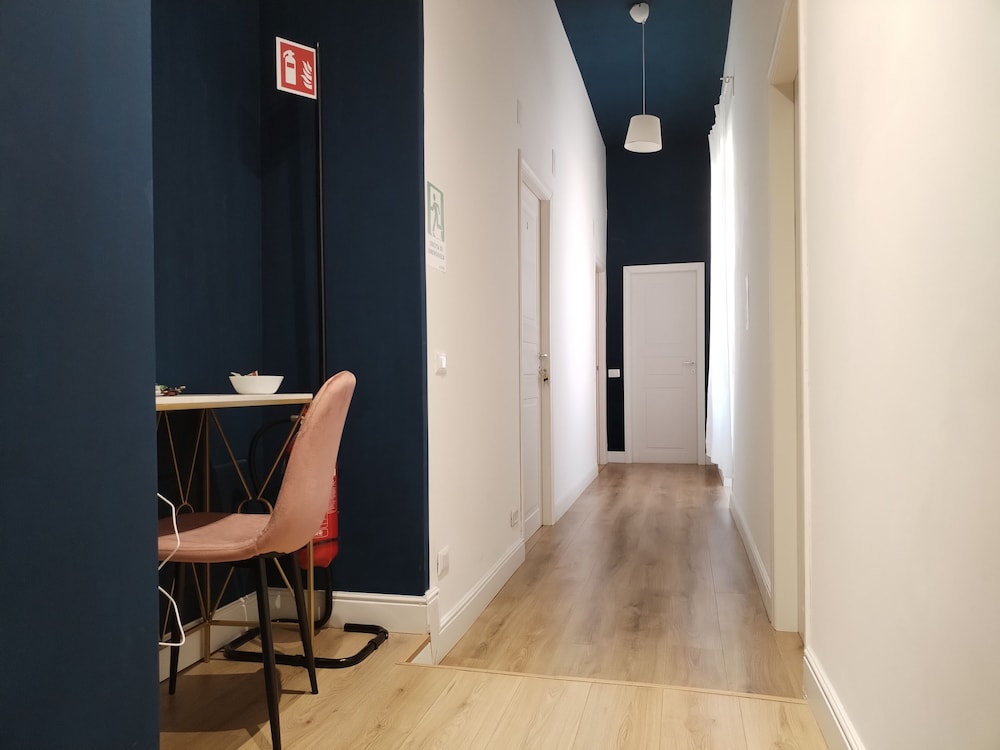Enotri Guest House