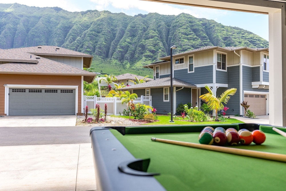 @ Marbella Lane - Mesmerizing Ocean + MT Views