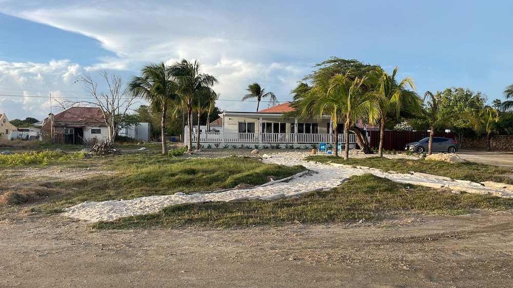 Secluded Beachfront Gem Pool Patio View BBQ