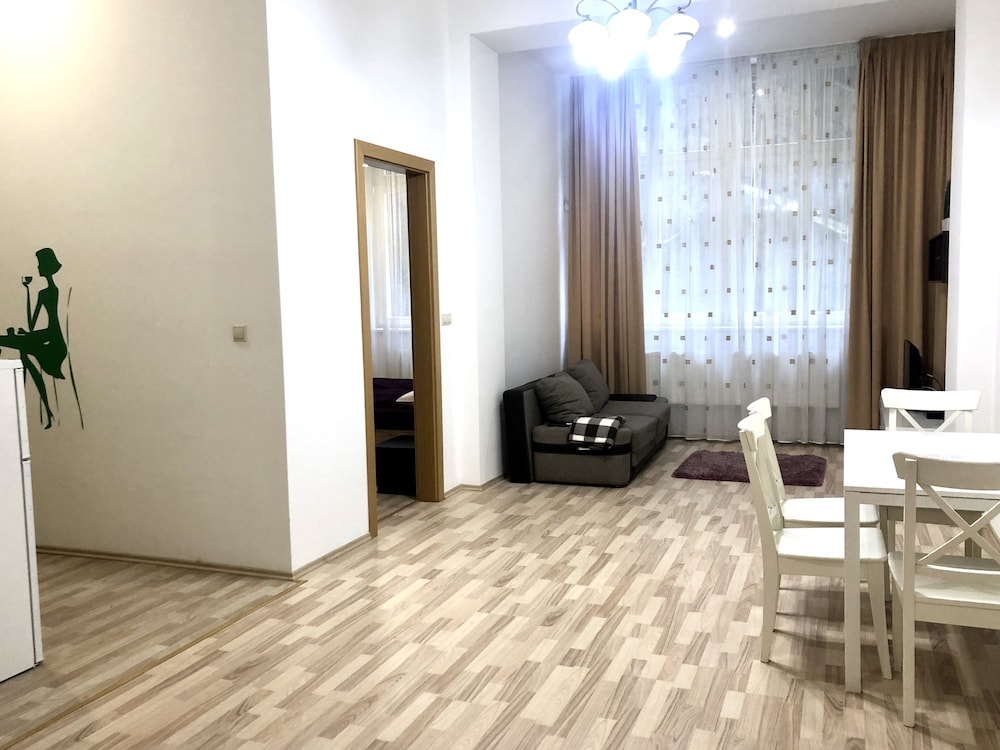 ValenciaKV Apartments view 5