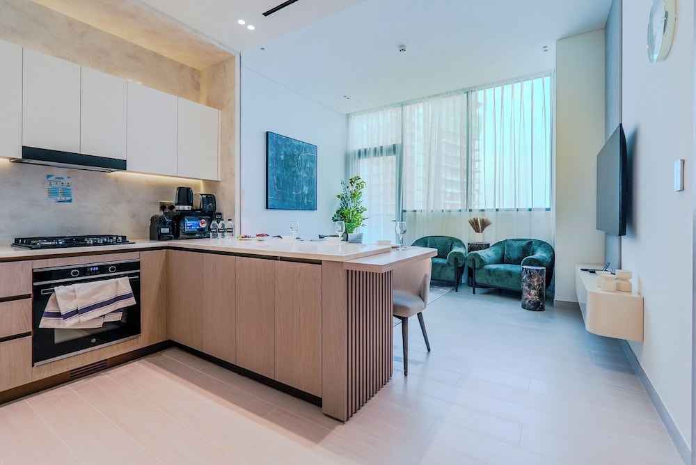 Binghatti Royale Residences - JVC